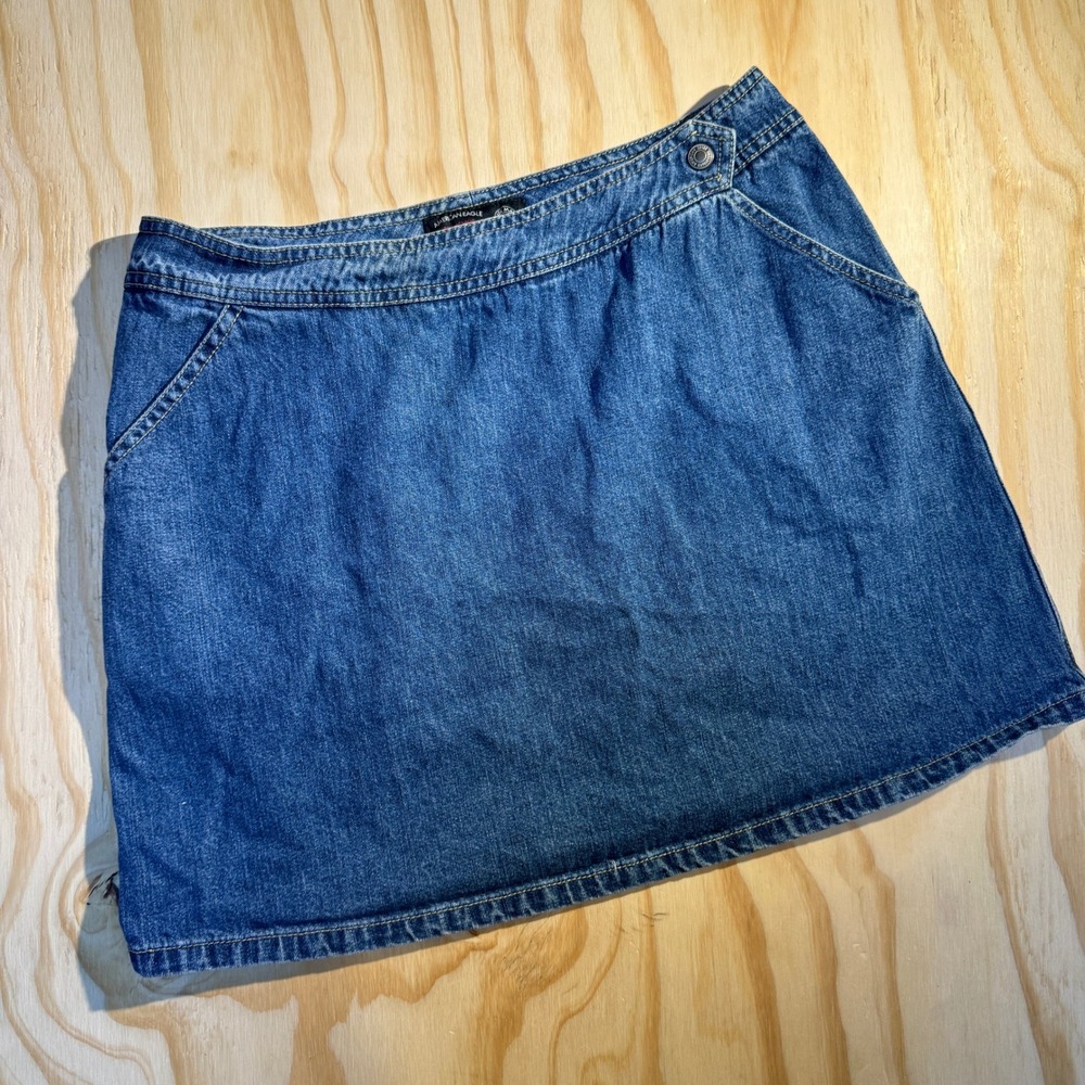American Eagle Women's Denim Mini Skirt Blue Casual Medium Wash Cotton Size 10